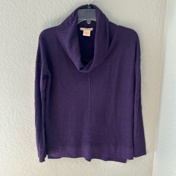 Sweet Romeo cowl neck long sleeve top - super cute and comfortable! - Picture 1 of 3